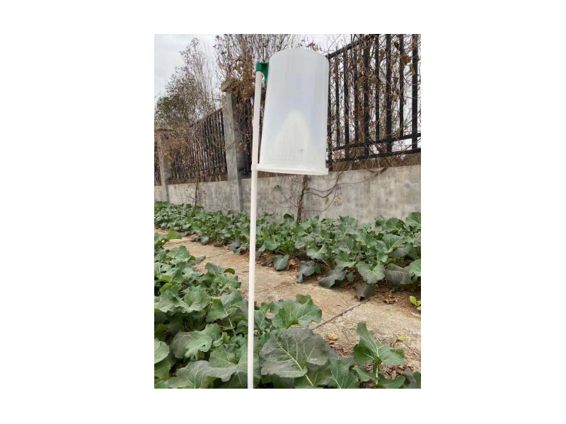 新型蛾类诱捕器
